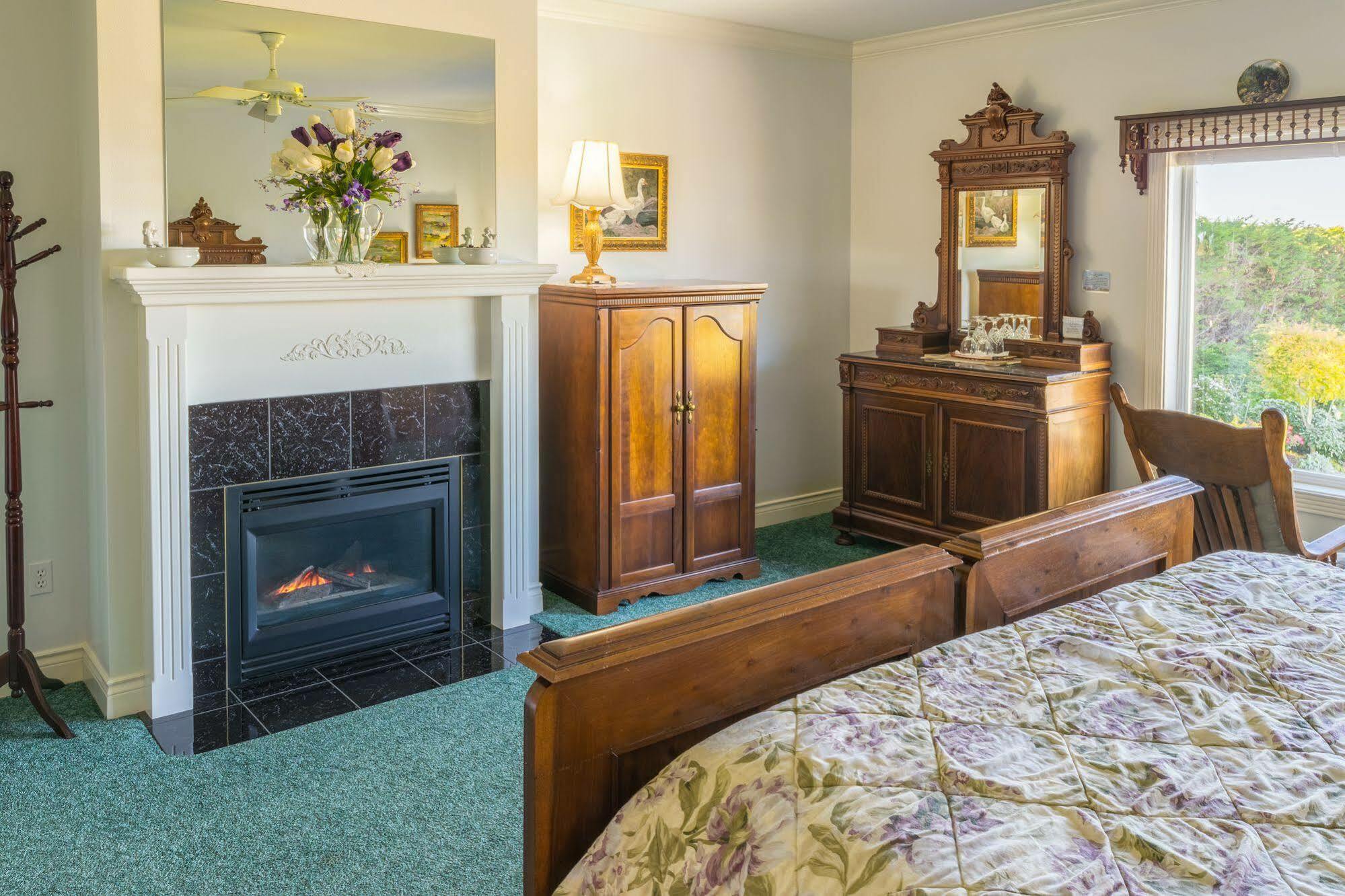 포트앤젤레스 Sea Cliff Gardens B&B 외부 사진
